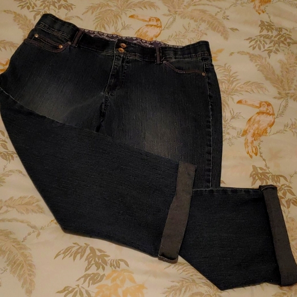 bandolino jean capris